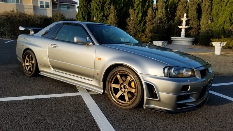 Immaculate BNR34 Vspec in Grey